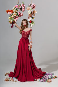 rochie de seara rosie sposa fresia dantela perle voal sifon 02